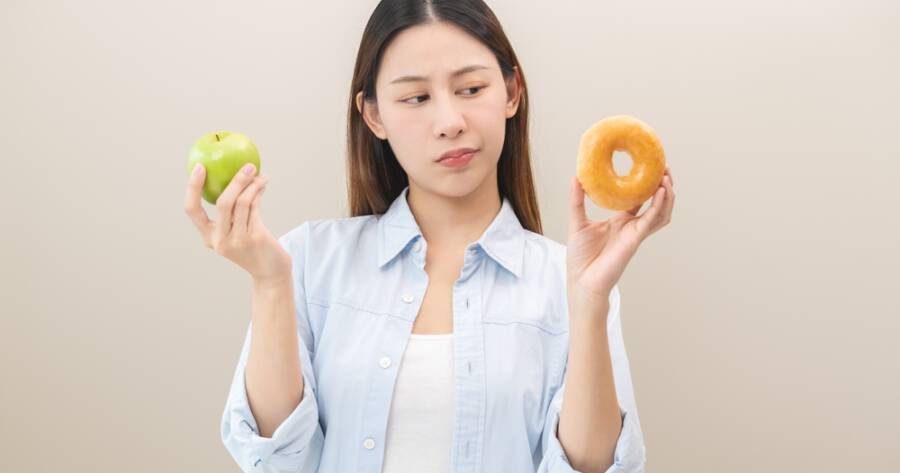 Balanced Eating: How to Stop the All-or-Nothing Mindset