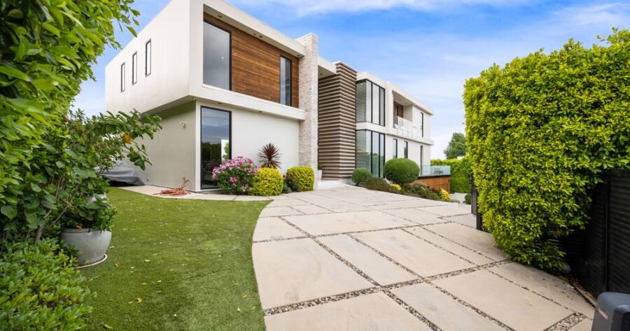 Low-Maintenance Garden Ideas for Busy Homeowners